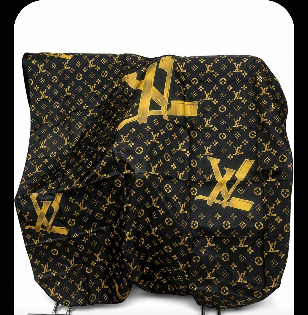 LV Barber Cape